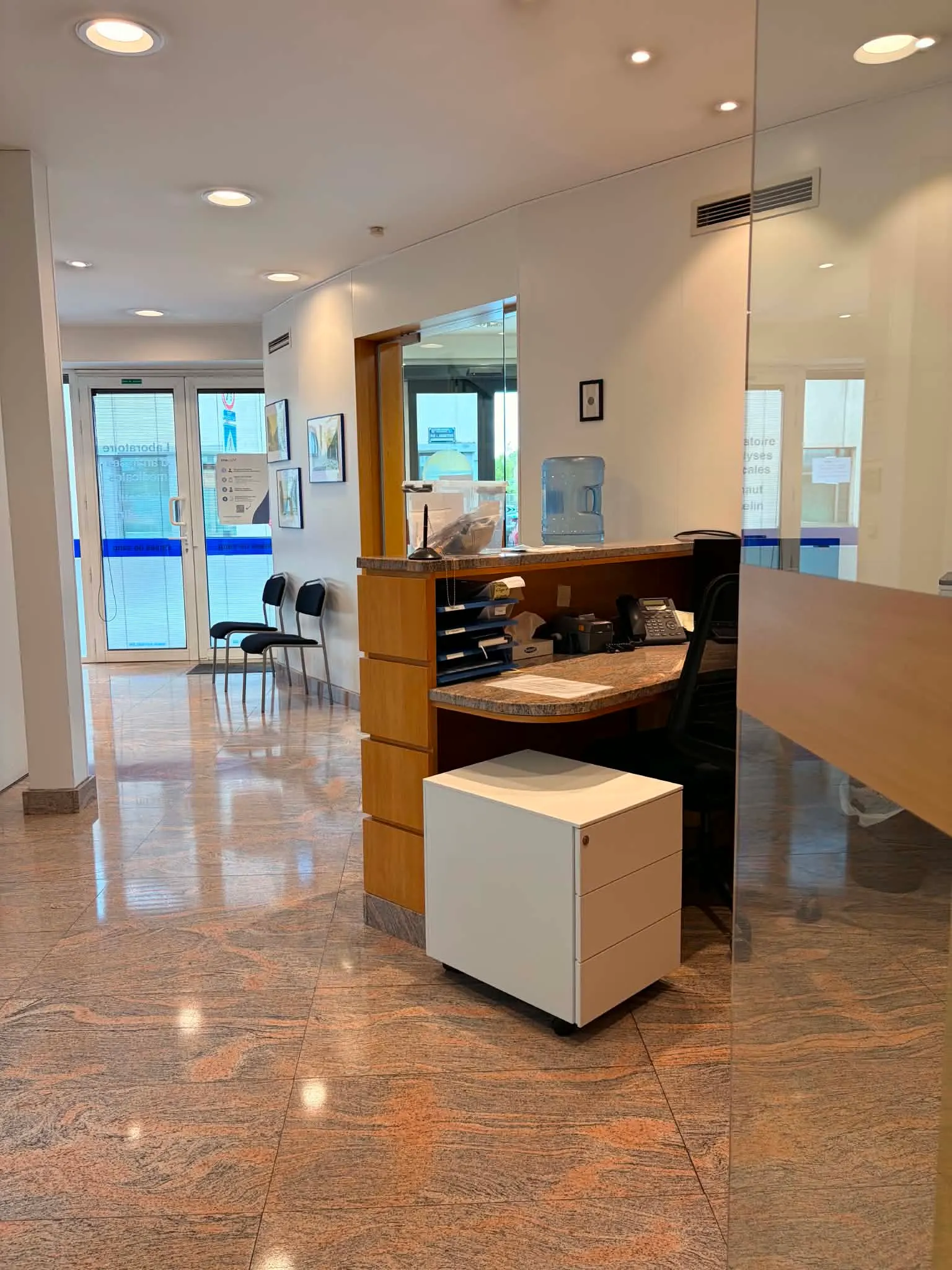 Réalisation Makclean — Nettoyage professionnel des locaux SYNLAB