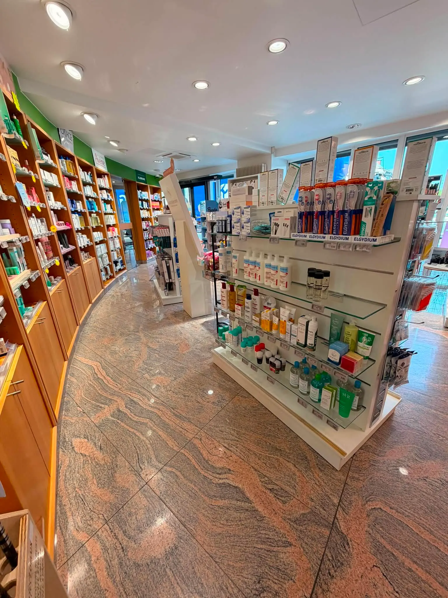 Réalisation Makclean — Nettoyage professionnel d’une pharmacie